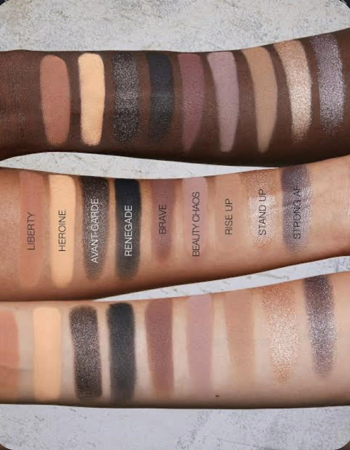Pretty Grunge Huda Beauty - Palette de 18 ombres à paupières