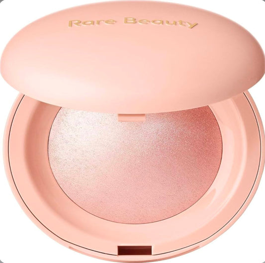 Rare Beauty Positive Light Silky Touch Highlighter Mesmerize